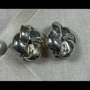 Vintage Silver Tone Knot Earrings (clip)